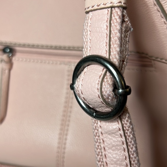 The Sak Baby Pink Leather With Mint Green Lining - Picture 4 of 7
